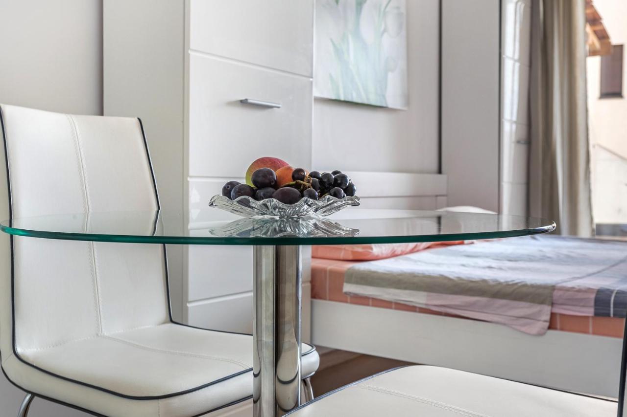 Appartement Beatrice Rafailovici